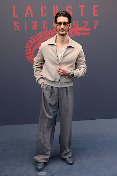 Pierre Niney : Quelle est sa taille exacte ?